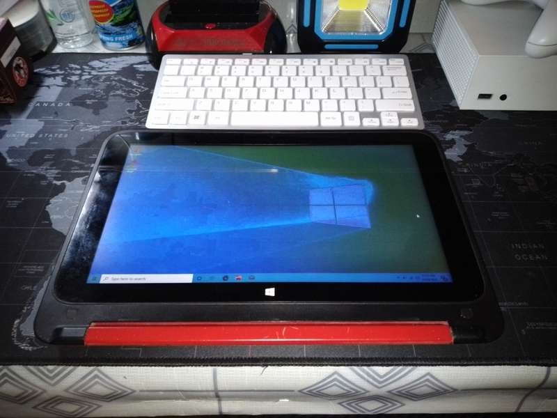 HP PAVILION X360 FLIP LAPTOP - EXCELLENT CONDITION.