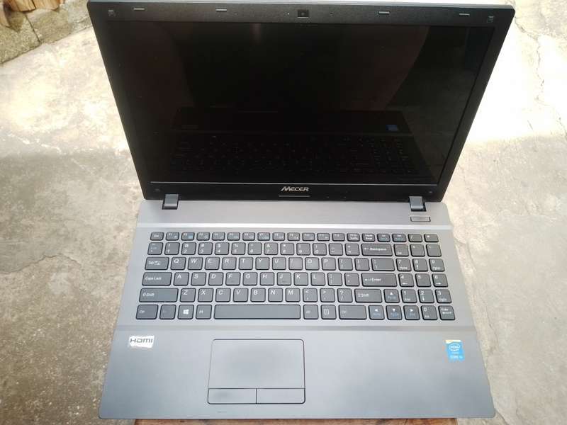 MECER W550 -- Core i3 4000M, 4 Gig Ram, 320 Gig HDD, Intel HD 4600 GFX, GOOD BATTERY&GOOD CONDITION