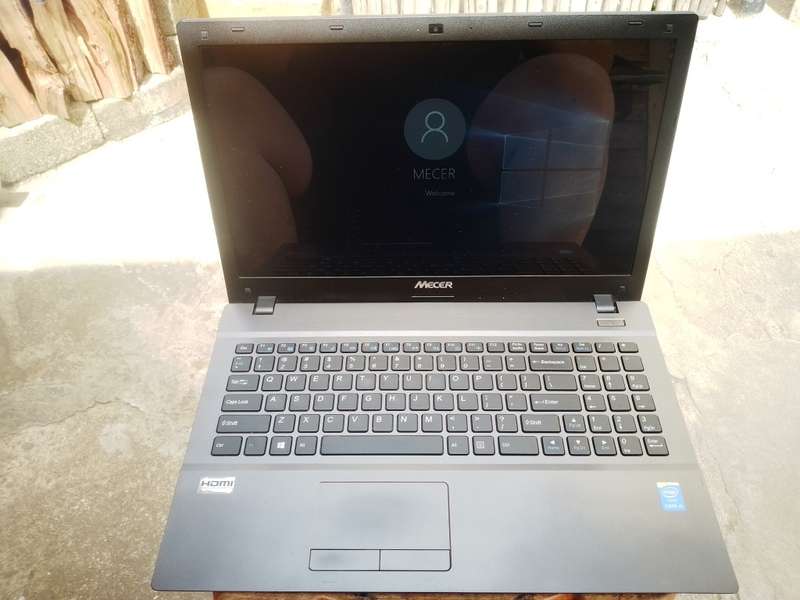 MECER W550 -- Core i3 4000M, 4 Gig Ram, 320 Gig HDD, Intel HD 4600 GFX, GOOD BATTERY&GOOD CONDITION