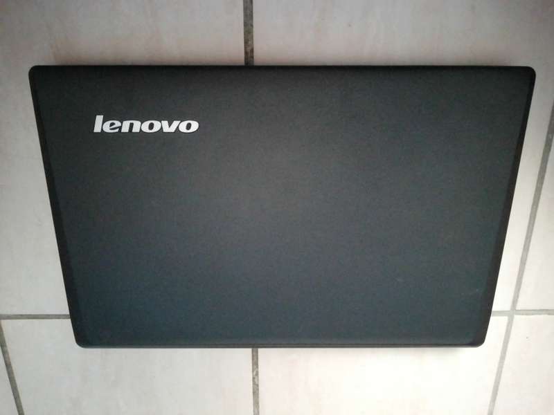 Lenovo G560 @ Intel Core i3 Laptop Excellent Condition.