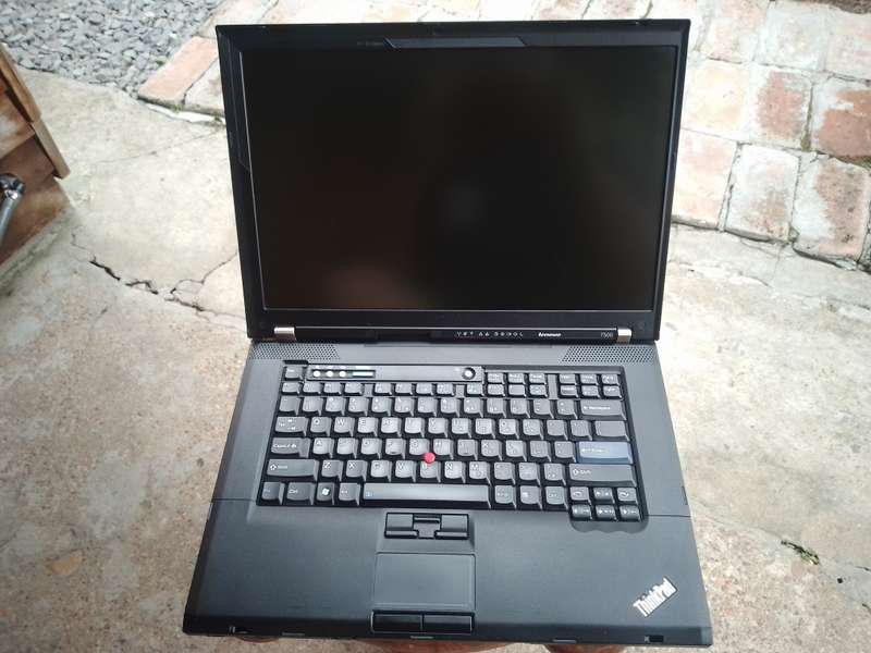 Lenovo ThinkPad T500 Laptop