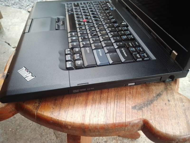 Lenovo ThinkPad T500 Laptop