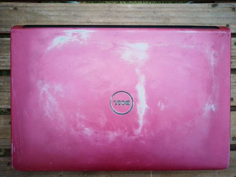 17.3` Display --- Dell Studio 17/1745 Laptop