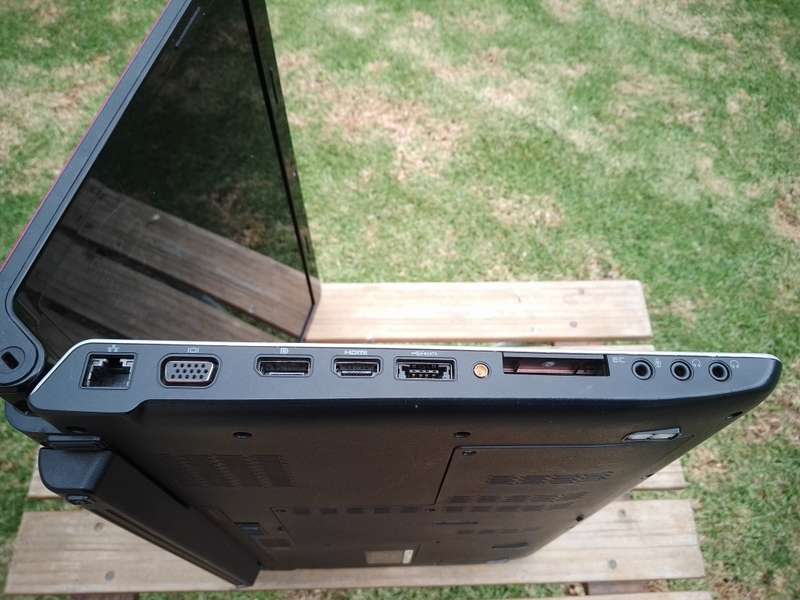 17.3` Display --- Dell Studio 17/1745 Laptop