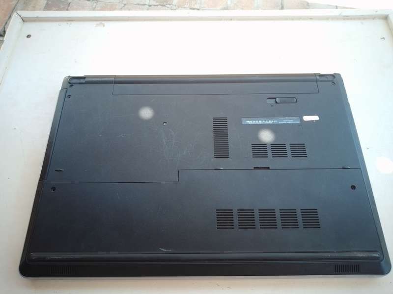 Dell Inspiron 15 |Core i5 5200|4 Gig Ram|1TB Hdd|Intel HD GFX Laptop