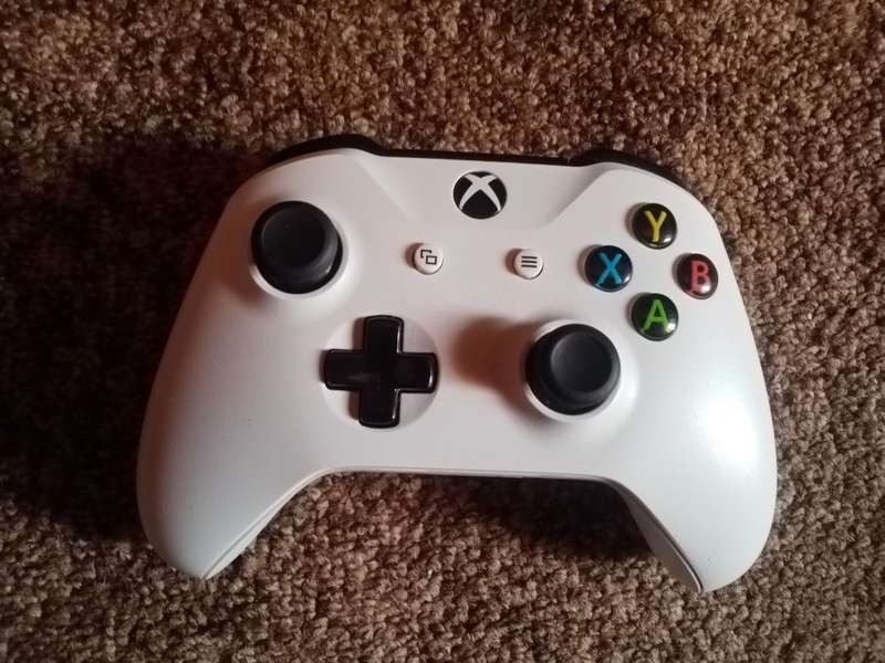Xbox Controllers. Excellent Condition. 2 Available Red/White