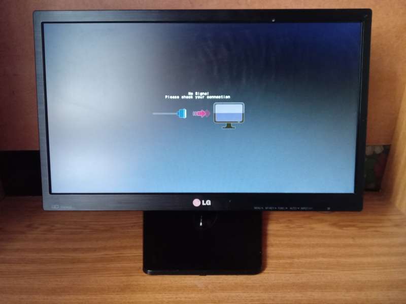 LED LG 20` FLATRON DESKTOP MONITOR