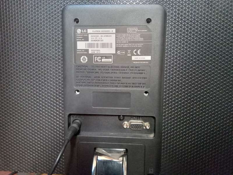 LED LG 20` FLATRON DESKTOP MONITOR