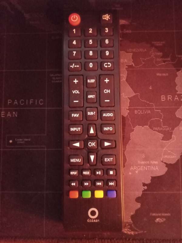 0-LED HD 32` TV/COMPUTER SCREEN