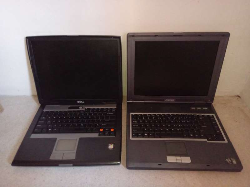 Dell & Mecer Laptops (Untested)