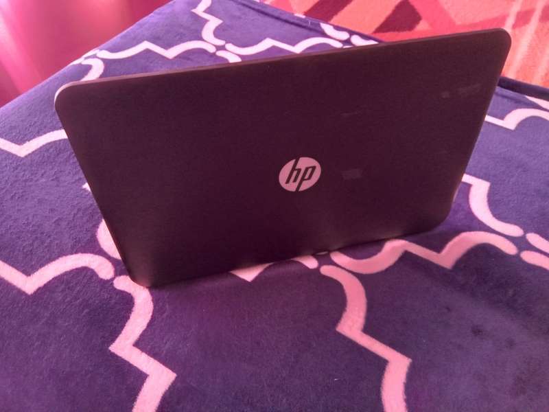 HP G250 G3, Core i3, 8GIG RAM,500GIG HDD Laptop