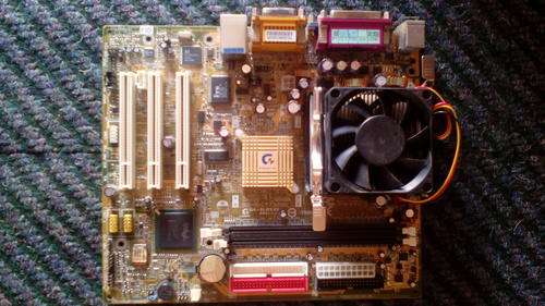 Gigabyte GA-8LD533 Motherboard + CPU