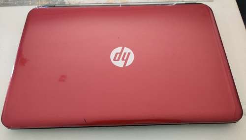 HP 15-r116ni red laptop with upgraded SSD (Adata ASU750SS-512GT-C Ultimate SU750 512GB)