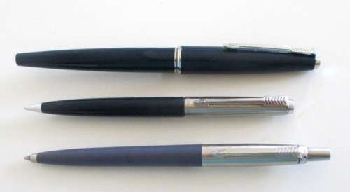 3 PARKER PENS--A FOUNTAIN PEN,PARKER PENCIL AND A PARKER BALLPOINT.Read description
