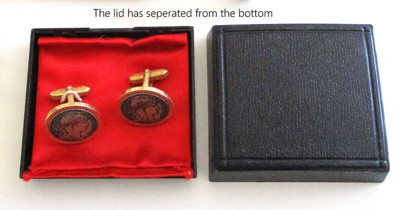 MEN'S COLLECTABLES--POCKET KNIFE,RAZOR,BLADES, LIGHTER / CLOCK AND BOXED CUFFLINKS-READ