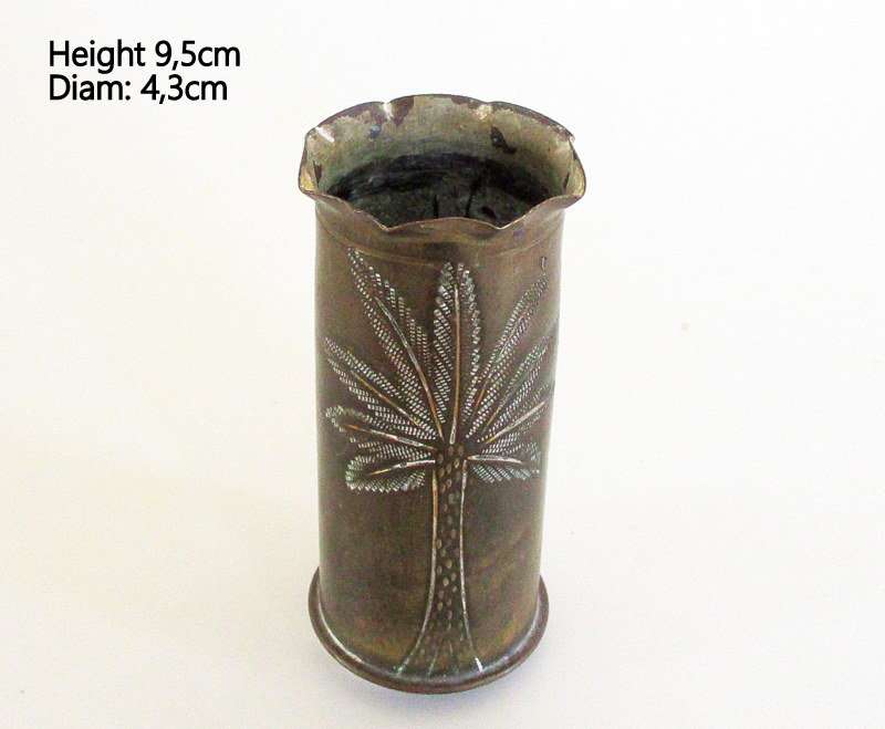 AN EDWARDIAN SNUFF BOX WITH AN ENGRAVED COLONEL'S NAME AND A TRENCH ART BULLET