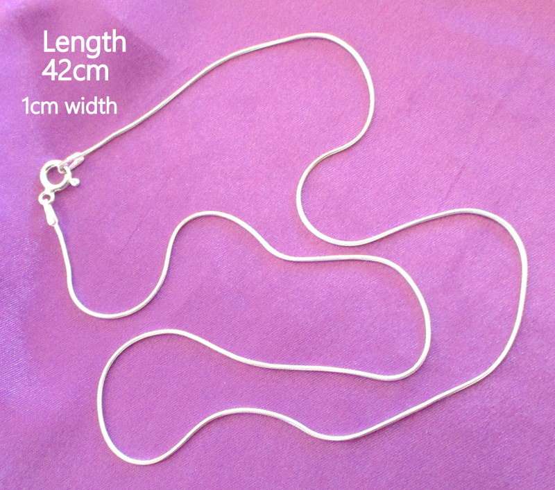 A DAINTY SOLID SILVER SNAKE CHAIN--NEW---42cm