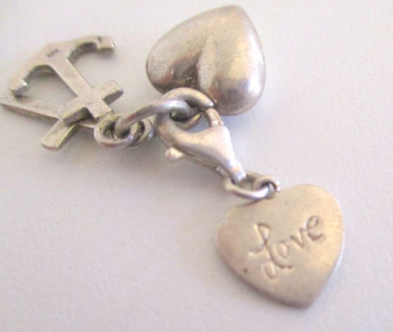 VINTAGE STERLING SILVER CHARMS INCLUDING A LOCKET AND A CLASP---WEIGHT 13,8 Gram