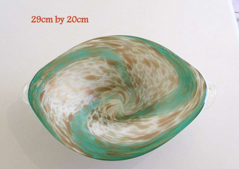 A STUNNING MURANO BOWL--MINT GREEN AND GOLD FOIL-Fratelli Toso