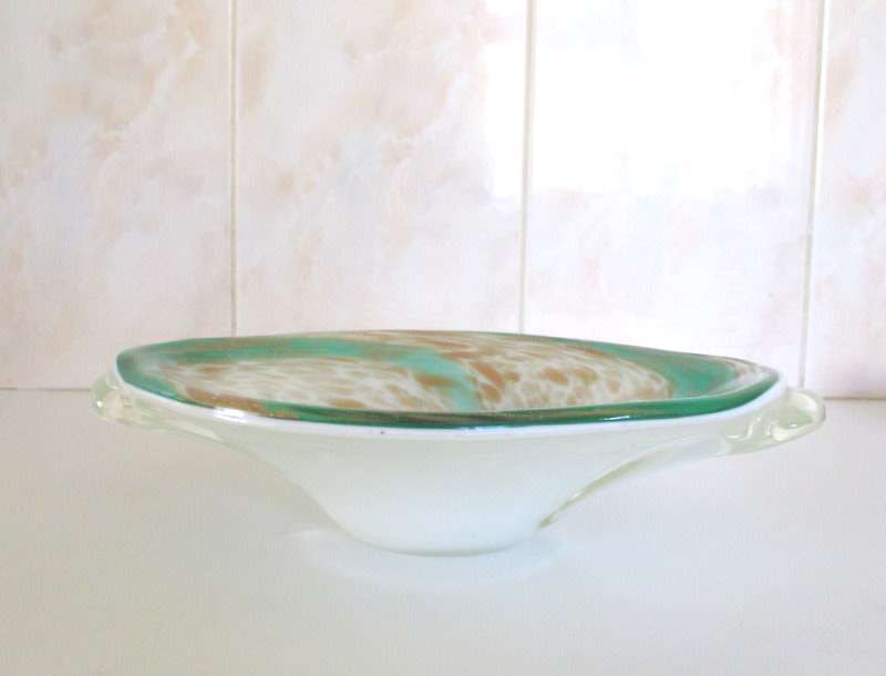 A STUNNING MURANO BOWL--MINT GREEN AND GOLD FOIL-Fratelli Toso