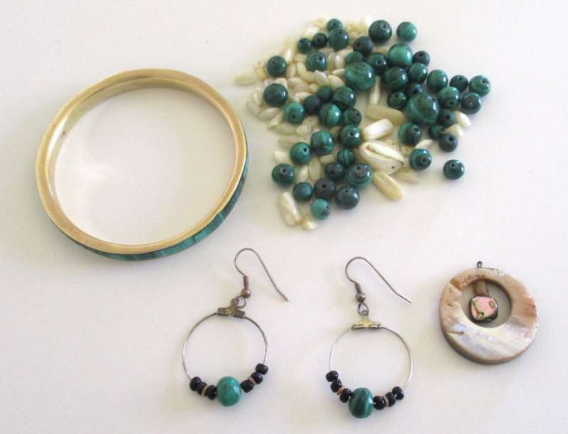 LADIES ITEMS -AN EVENING BAG,PURSE,BEADS, HANKIES ETC