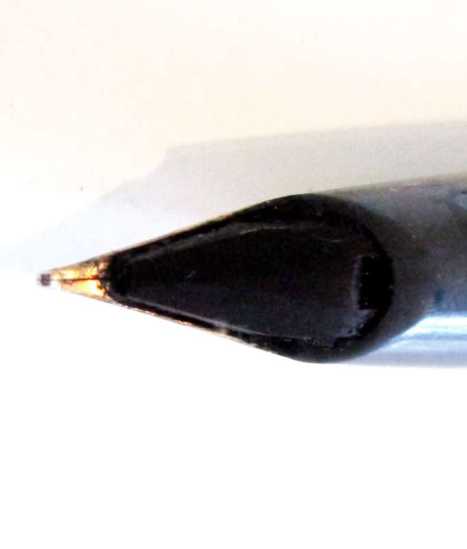 A SCHEAFFER  FOUNTAIN PEN WITH A 14ct GOLD NIB