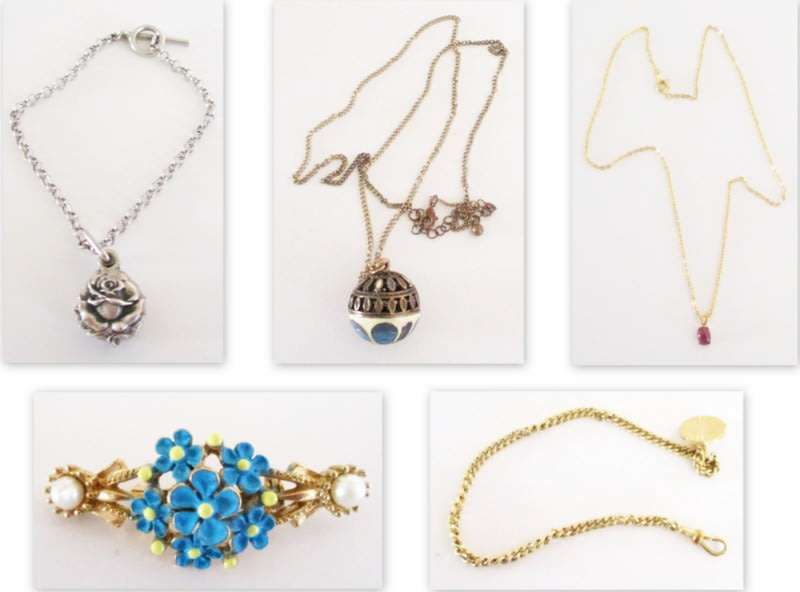A LOT OF COSTUME JEWELLERY INCLUDING A RELIGIOUS PENDANT