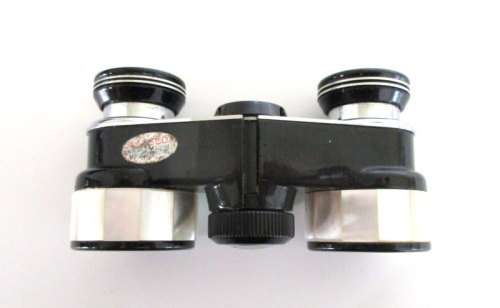 MOTHER OF PEARL OPERA GLASSES IN THE ORIGINAL CASE