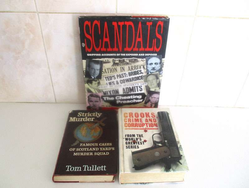 3 TRUE CRIME BOOKS