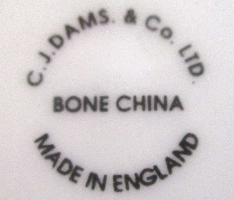 AN ENGLISH COTTAGE WALL PLATE---PERFECT CONDITION