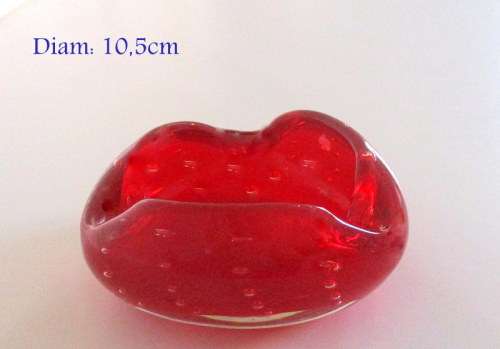 A HEAVY MURANO GLASS BOWL---MEDIUM SIZE--IN PERFECT CONDITION