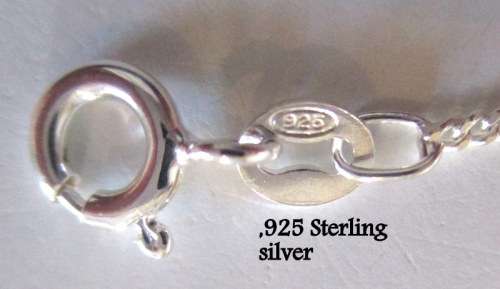 A STERLING SILVER OPEN LINK BRACELET--NEW-19cm