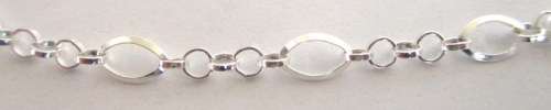 A STERLING SILVER OPEN LINK BRACELET--NEW-19cm