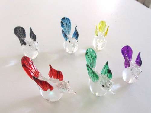 A SET OF SIX WELL MADE MURANO BIRDS---Perfect