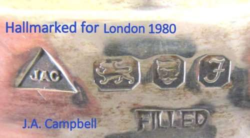 A HALLMARKED SILVER CANDLESTICK--- LONDON 1980--372,7 gram --Weighted