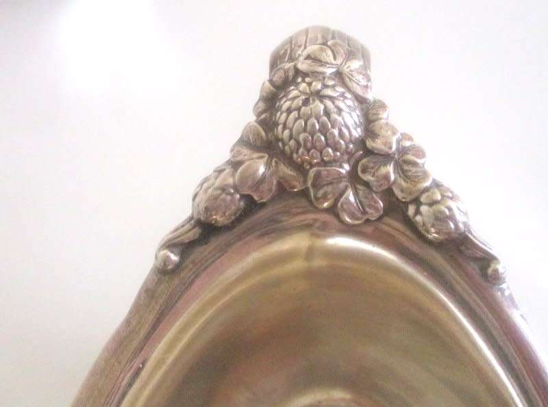 ANTIQUE CIRCA 1895 TIFFANY STERLING SILVER THISTLE CLOVER CREAMER AND SUGAR BOWL-188,1gram