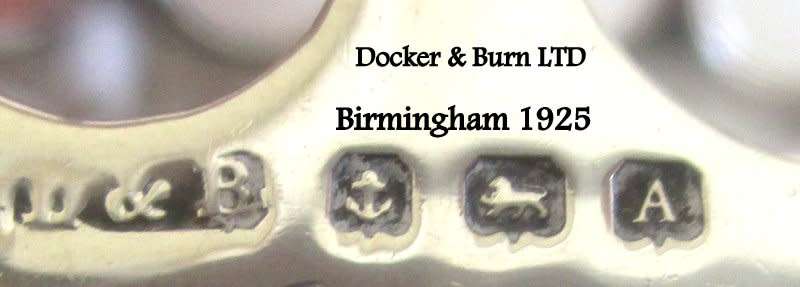 A HALLMARKED SILVER TOAST RACK (B) WEIGHT: 61,1 gram