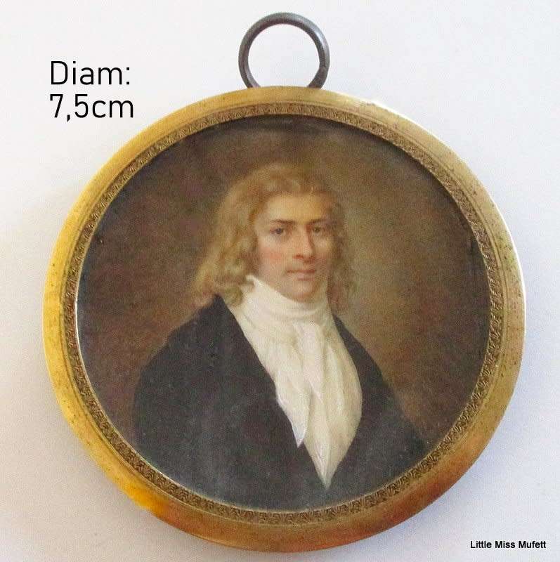 A PORTRAIT MINIATURE OF A GENTLEMAN CIRCA 1790