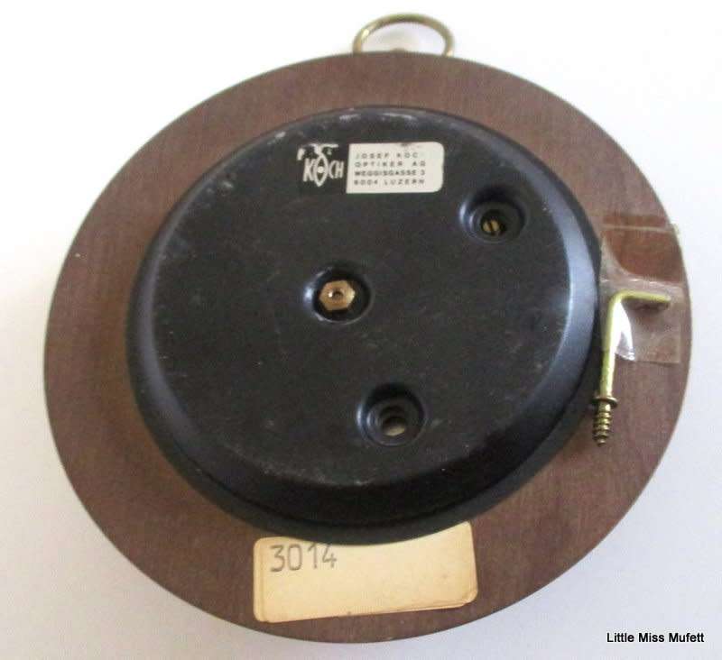 A BARO BAROMETER--ACCURATE TEMPERATURE READING FOR CAPE TOWN TODAY-9th AUG--14 DEGREES CENTIGRADE