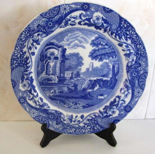 A COPELAND SPODE DINNER SIZE PLATE (A)