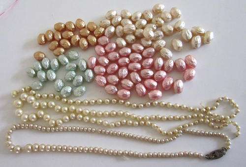 IMITATION VINTAGE PEARLS
