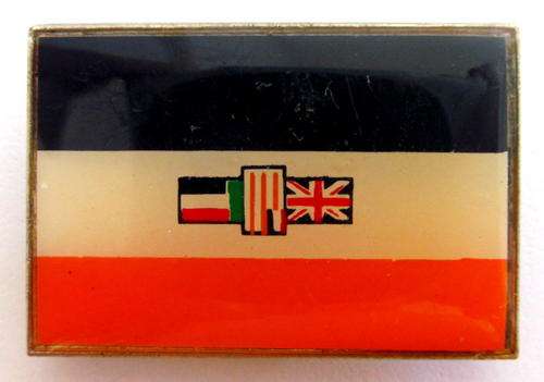 AN OLD SOUTH AFRICAN BADGE (A)