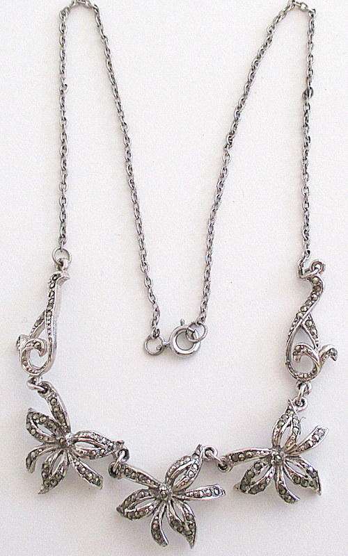 A MARCASITE NECKLACE (A)
