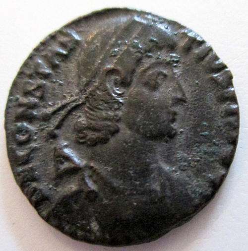 AN ANCIENT ROMAN COIN CONSTANTIUS 11---351-355 AD--GUARANTEED AUTHENTIC.