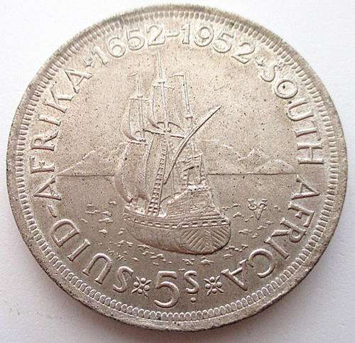 A 1952 SOUTH AFRICAN ,500 SILVER 5/-