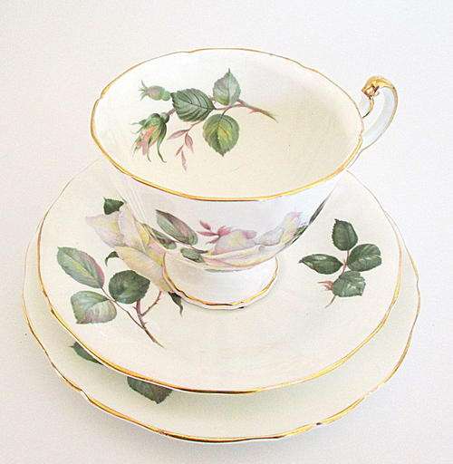 AN ADDERLEY BONE CHINA TRIO WITH ROSES--PERFECT