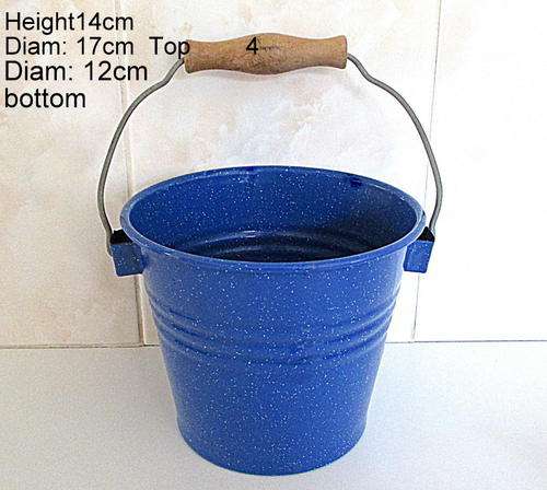A RETRO ENAMEL BUCKET / PLANTER SIZE