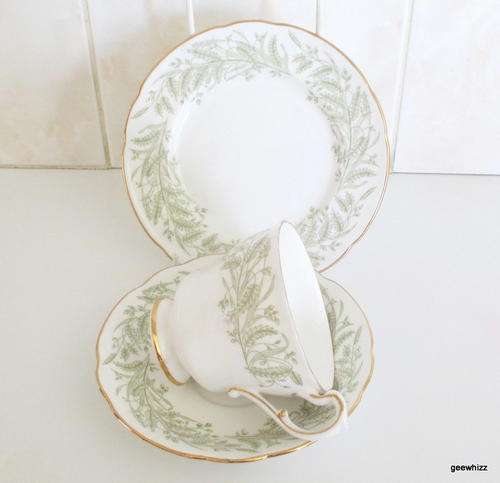A PARAGON TRIO-- PERFECT-- 6 AVAILABLE  "WHISPERING GRASS"