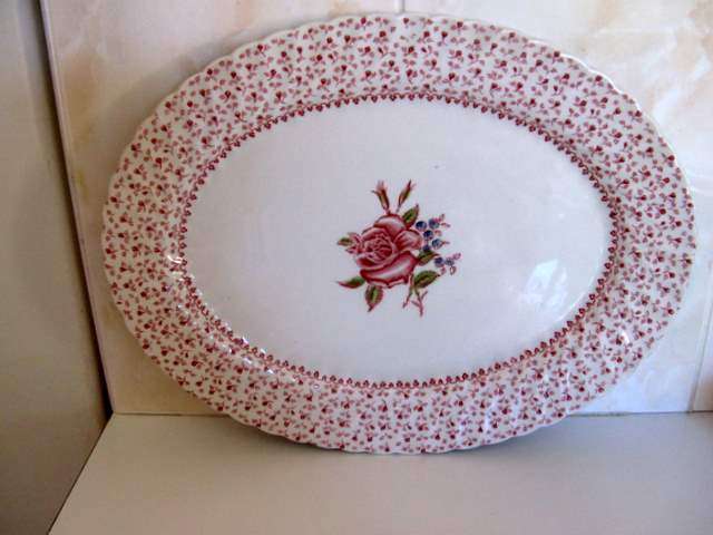 A JOHNSON BROTHERS PLATTER--Rose bouquet (B)