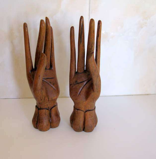A PAIR OF WOODEN HANDS